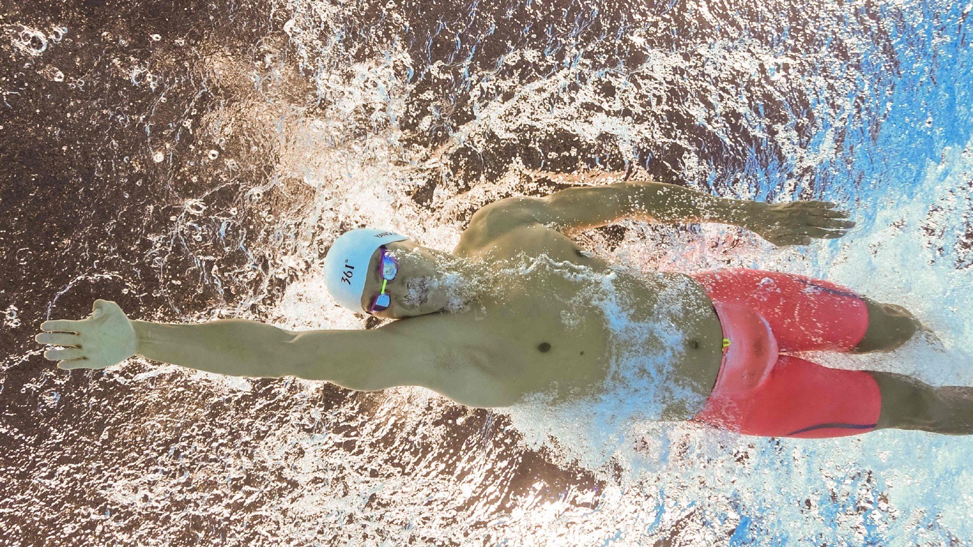 开云真人娱乐官网-“华金·托比利亚的反击能力与迅速转换，成为美洲狮队防守中的重要一环”